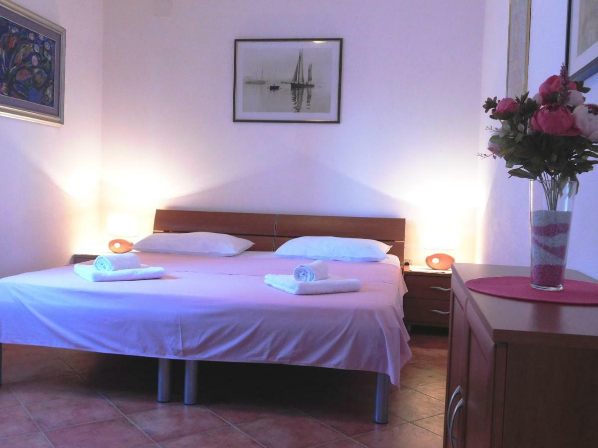 Apartman Niki Makarska Zewnętrze zdjęcie